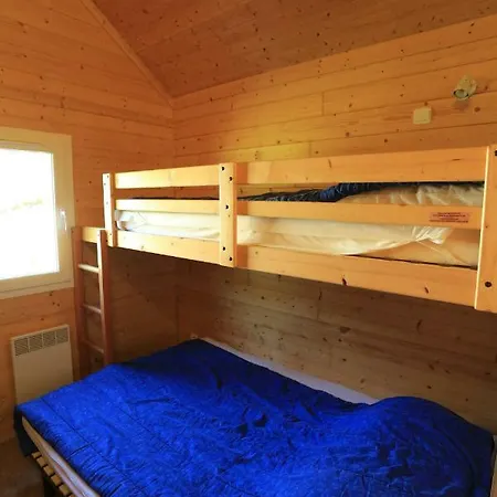 Chalets De L'eau Verte אתר נופש 3*