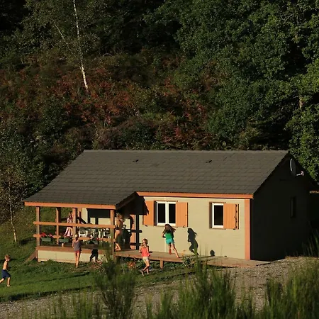 אתר נופש Chalets De L'eau Verte Champs-Sur-Tarentaine-Marchal