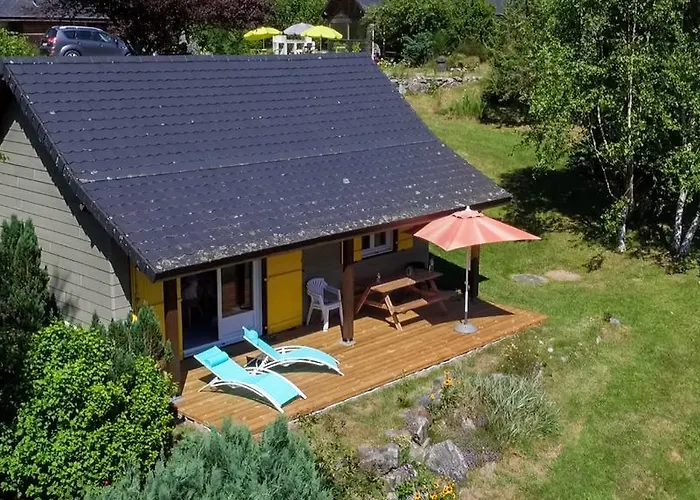 Resort Chalets De L'Eau Verte 3*